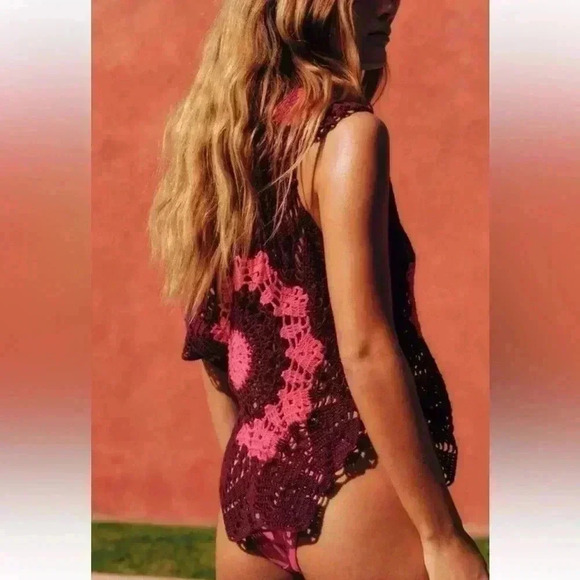 NEW Zara Short sleeve BOHEMIAN crochet top burgundy pink Woman’s size medium - Picture 5 of 9